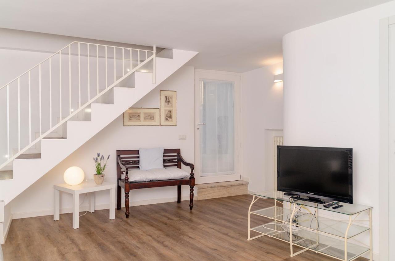Appartement Apulialux Panta Rei Luxury House Nel Centro Storico à Altamura Extérieur photo